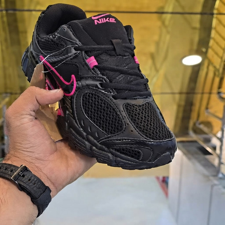 کتونی نایک وی فایو کی مسترکوالیتی /سایز 37 الی 40/Nike V5k Run/ فروش عمده و تک