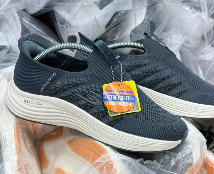 کتونی اسکیچرز بدون بند گو واک مسترکوالیتی /سایز 40 الی 45/Skechers Go Walk/ فروش عمده و تک