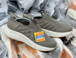 کتونی اسکیچرز بدون بند گو واک مسترکوالیتی /سایز 40 الی 45/Skechers Go Walk/ فروش عمده و تک