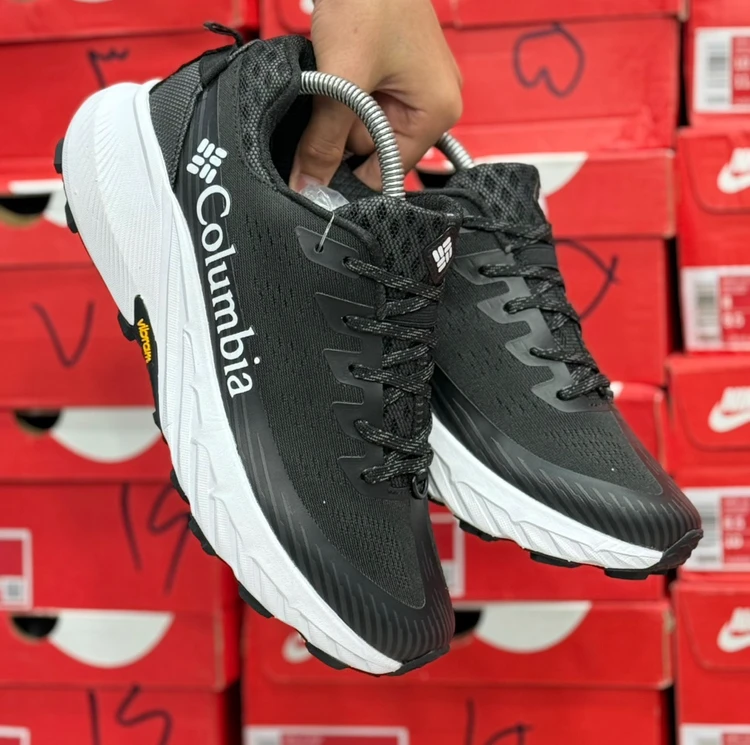 کتونی کلمبیا طبیعتگردی گورتکس مسترکوالیتی /سایز 40 الی 45/ Columbia GTX/ فروش عمده و تک
