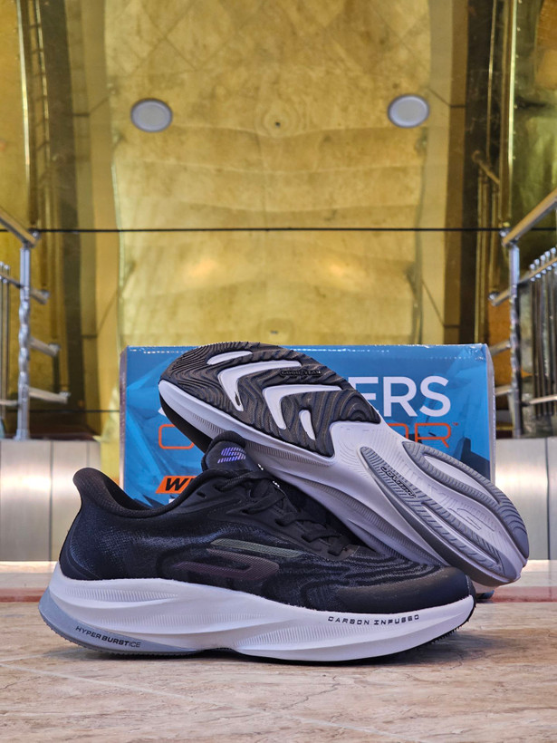 کتونی اسکیچرز هایپر برست کربن مسترکوالیتی /سایز 40 الی 45 /Skechers Hyper Burst Carbon/ فروش عمده و تک