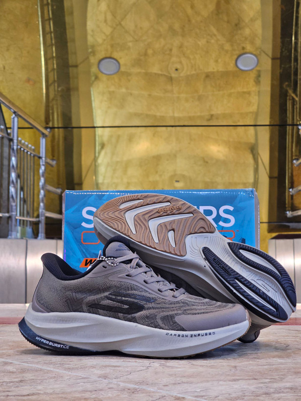 کتونی اسکیچرز هایپر برست کربن مسترکوالیتی /سایز 40 الی 45 /Skechers Hyper Burst Carbon/ فروش عمده و تک