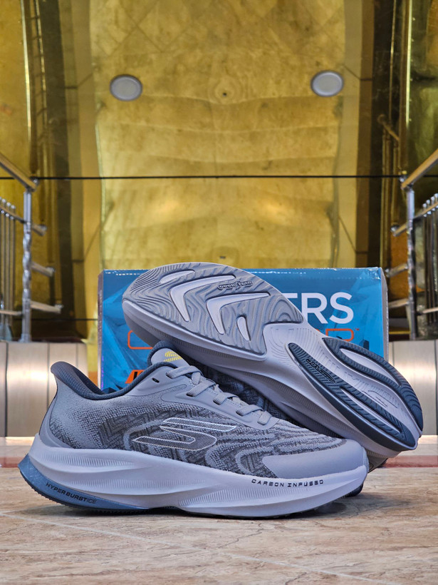 کتونی اسکیچرز هایپر برست کربن مسترکوالیتی /سایز 40 الی 45 /Skechers Hyper Burst Carbon/ فروش عمده و تک