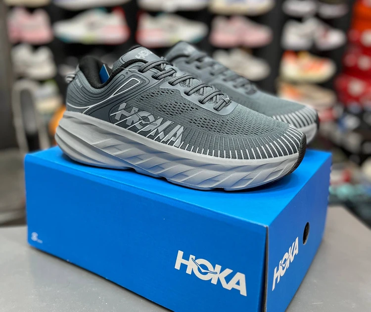 کتونی وارداتی هوکا باندی 7 مسترکوالیتی /سایز 40 تا 45/ Hoka Bondi 7 / فروش عمده و تک