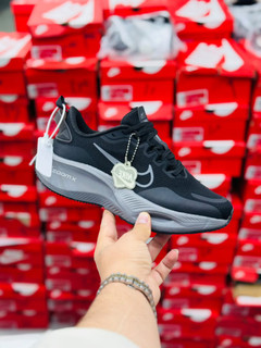 کتونی نایک زوم ایکس لبخندی مسترکوالیتی /Nike Zoom X/سایز 40 تا 45/ فروش عمده و تک