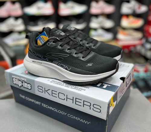 کتونی پیاده روی اسکیچرز مکس کوشن پروپالشن مسترکوالیتی /سایز 40 الی 45/Skechers Max Cushioning Propulsion/ فروش عمده و تک