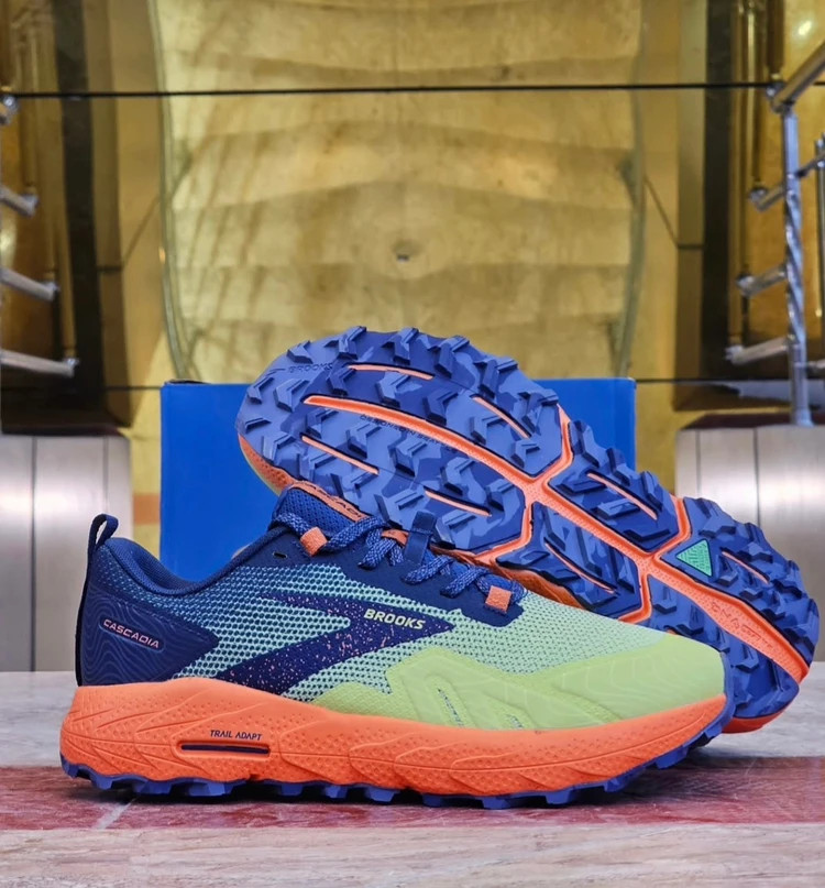 کتونی بروکس کاسکادیا 17 مسترکوالیتی / Brooks Cascadia 17 / سایز 40 تا 45 / فروش عمده و تک