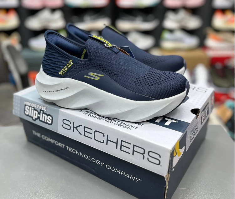کفشی طبی اسکیچرز اسلیپ کربن بدون بند مسترکوالیتی /Skechers Slip-ins Carbon/ سایز 40 الی 45/ فروش عمده و تک