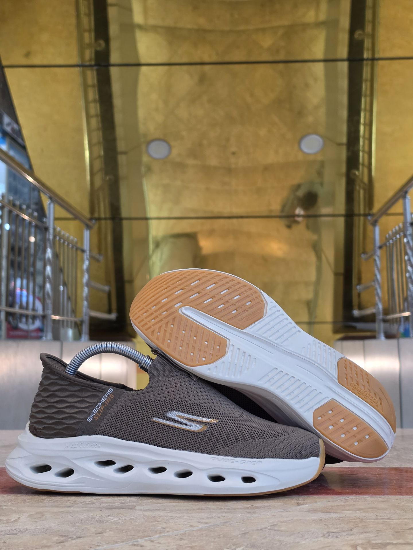 کتونی اسکیچرز بدون بند گو واک مسترکوالیتی /سایز 40 الی 45/Skechers Go Walk/ فروش عمده و تک
