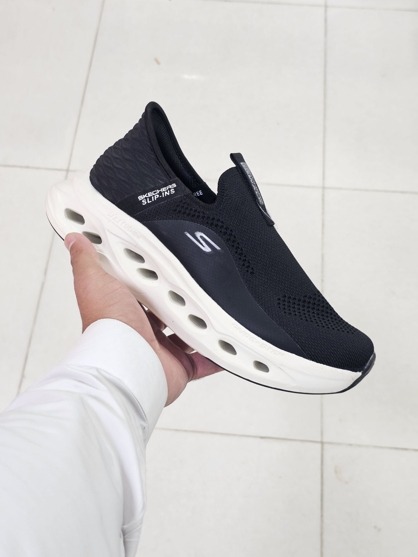کتونی راحتی اسکیچرز بدون بند گو واک مسترکوالیتی /سایز 40 الی 45/Skechers Go Walk/ فروش عمده و تک