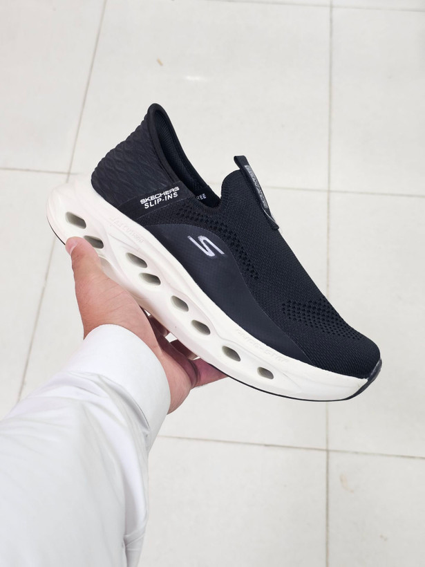کتونی راحتی اسکیچرز بدون بند گو واک مسترکوالیتی /سایز 40 الی 45/Skechers Go Walk/ فروش عمده و تک