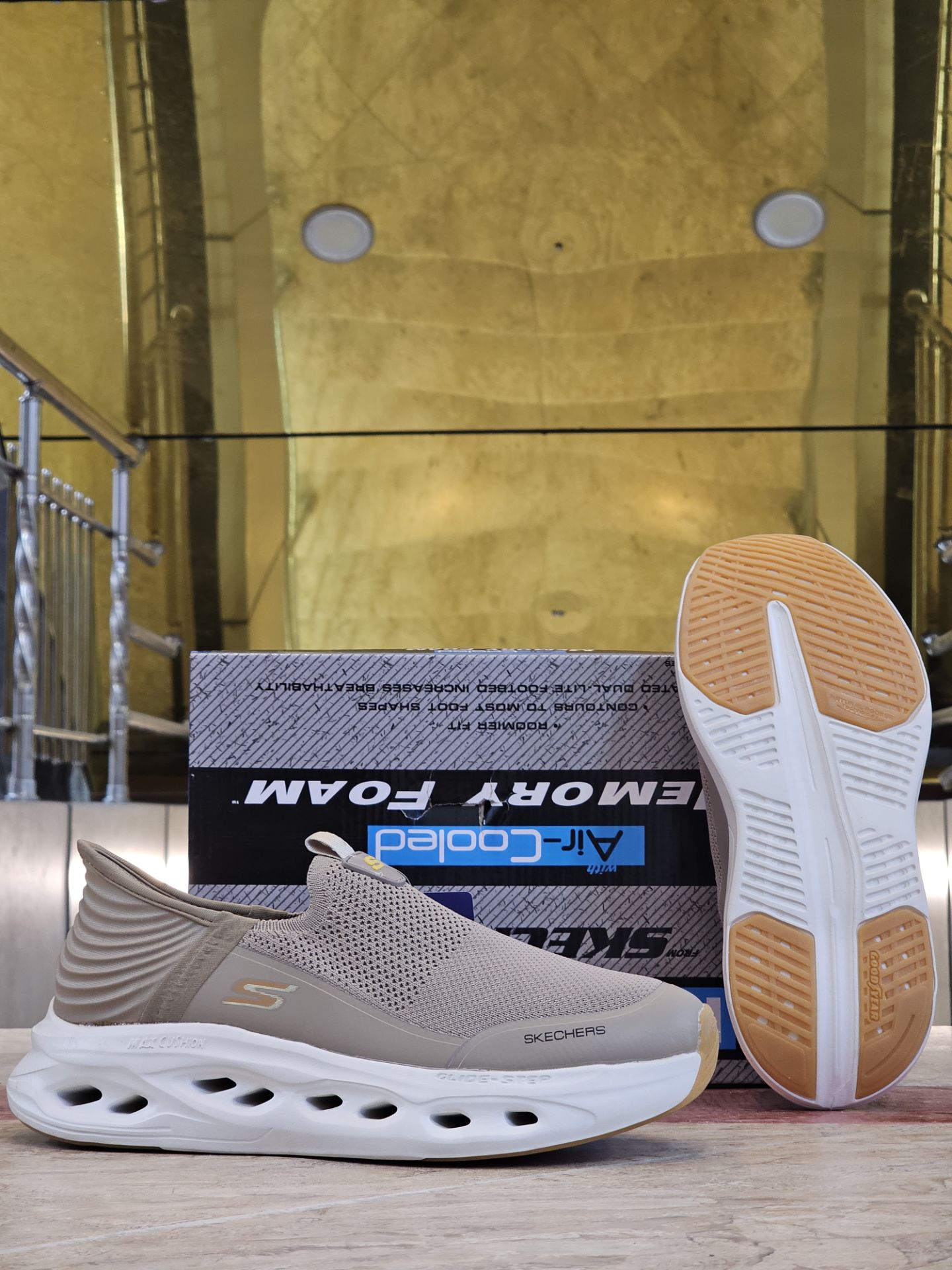 کتونی راحتی اسکیچرز بدون بند گو واک مسترکوالیتی /سایز 40 الی 45/Skechers Go Walk/ فروش عمده و تک