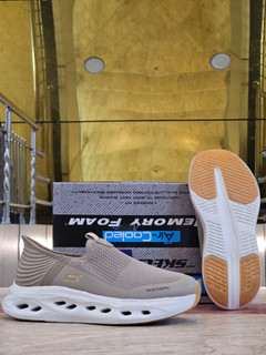 کتونی راحتی اسکیچرز بدون بند گو واک مسترکوالیتی /سایز 40 الی 45/Skechers Go Walk/ فروش عمده و تک