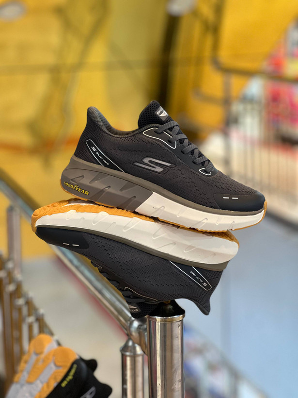 کتونی اسکیچرز طبی گود یر اسلیپ اینز مسترکوالیتی /Skechers Slip-ins Good Year/ سایز 40 الی 45/ فروش عمده و تک