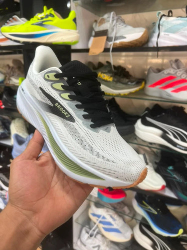 کتونی رانینگ مسترکوالیتی بروکس گاست 17 /Brooks Ghost 17/سایز 40 الی 45/ فروش عمده و تک