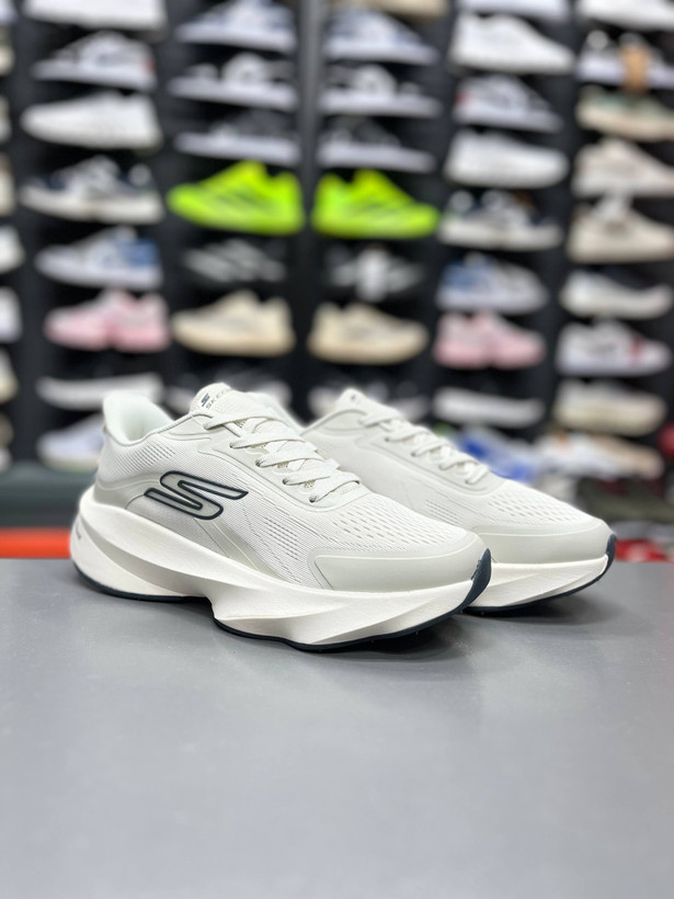 کتونی اسکیچرز هایپر برست مسترکوالیتی /سایز 40 الی 45/Skechers Hyper Burst/ فروش عمده و تک