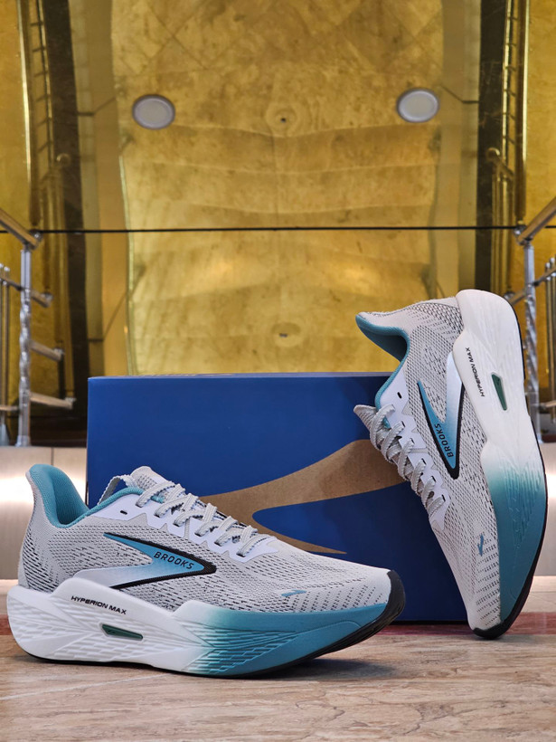 خرید کتونی بروکس هایپریون مکس مسترکوالیتی/ هشت رنگ جذاب /Brooks Hyperion Max/سایز 40 الی 45/ فروش عمده و تک
