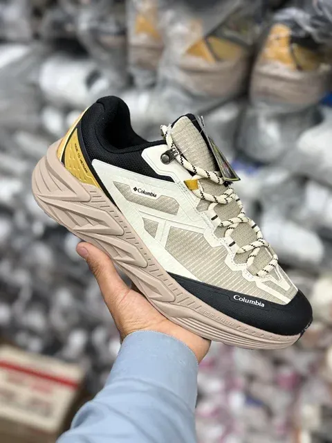 کتونی طبیعت گردی کلمبیا ترمو ضدآب/سایز 40 الی 45/Columbia GORE-TEX/ فروش عمده و تک