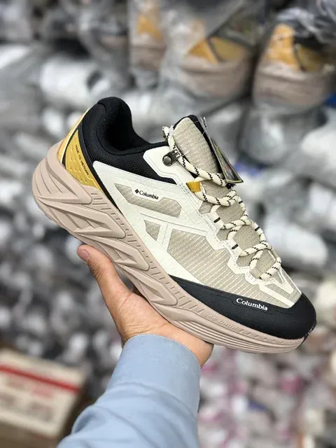 کتونی طبیعت گردی کلمبیا ترمو ضدآب/سایز 40 الی 45/Columbia GORE-TEX/ فروش عمده و تک