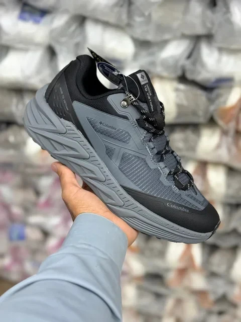 کتونی طبیعت گردی کلمبیا ترمو ضدآب/سایز 40 الی 45/Columbia GORE-TEX/ فروش عمده و تک