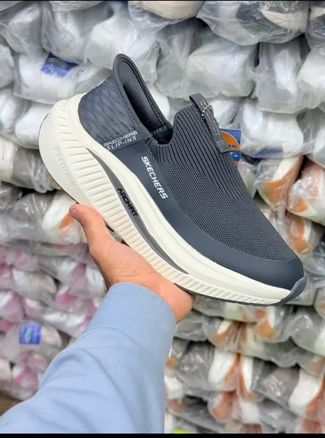 کفشی طبی اسکیچرز اسلیپ اومو مسترکوالیتی/سایز 40 الی 45/ Skechers Slip-ins Uomo/ فروش عمده و تک