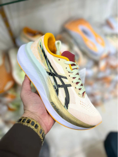 کتونی اسیکس مجیک اسپید مسترکوالیتی /سایز 40 الی 45/Asics Magic Speed / فروش عمده و تک