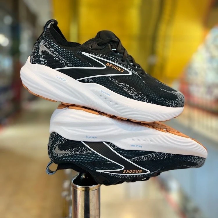کتونی بروکس گلیسرین 21 مسترکوالیتی /Brooks Glycerin 21/سایز 40 تا 45/ فروش عمده و تک