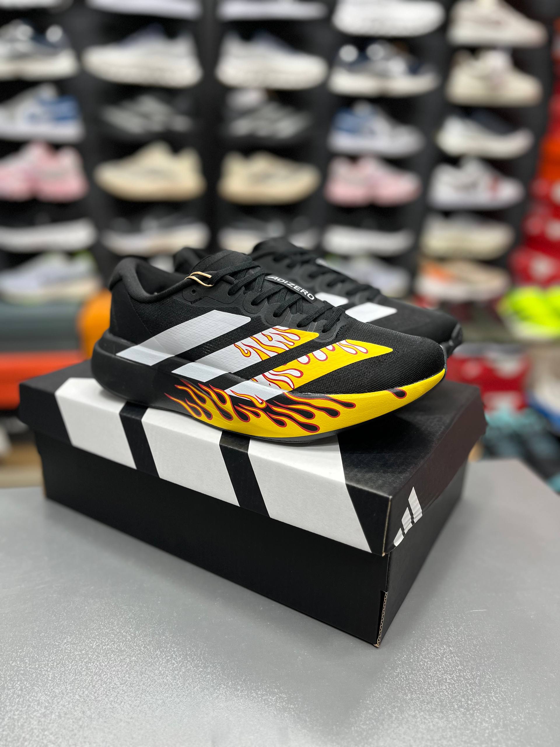 کتونی آدیداس آدی زیرو مسترکوالیتی/سایز 37 الی 45/Adidas Adizero EVO SL/ فروش عمده و تک