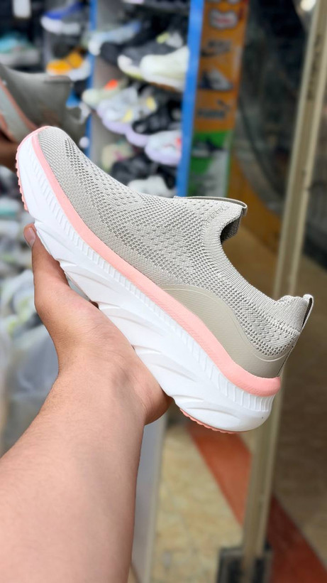 کتونی طبی اسکیچرز اسلیپ اینز بدون بند مسترکوالیتی /Skechers Slip-ins/ سایز 37 الی 40/ فروش عمده و تک