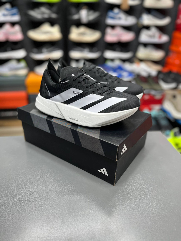 کتونی آدیداس آدی زیرو ادیوس پرو 4 مسترکوالیتی/سایز 40 الی 45/Adidas Adizero Adios Pro 4/ فروش عمده و تک