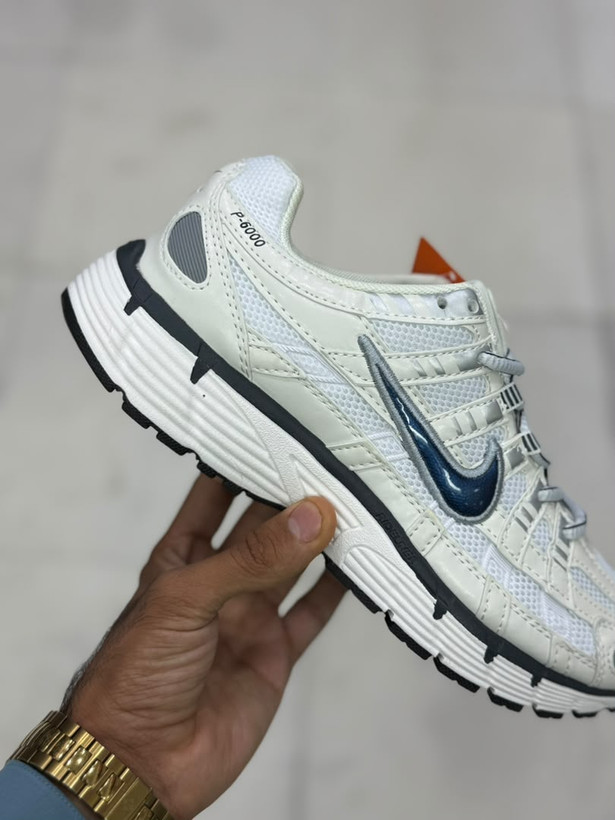 کتونی مسترکوالیتی نایک P-6000 مناسب پیاده روی و استفاده روزانه / سایز 40 الی 45/Nike P-6000 / فروش عمده و تک