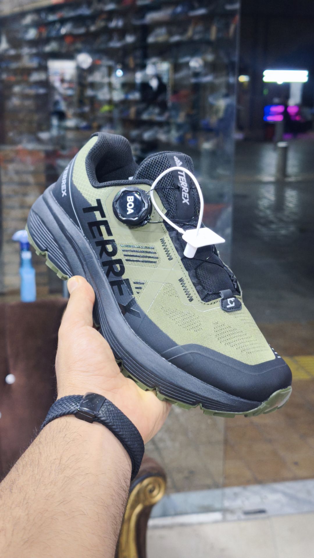 کتونی آدیداس ترکس با بند دیسکی مسترکوالیتی /سایز 40 الی 44/Adidas Terrex BOA/ فروش عمده و تک
