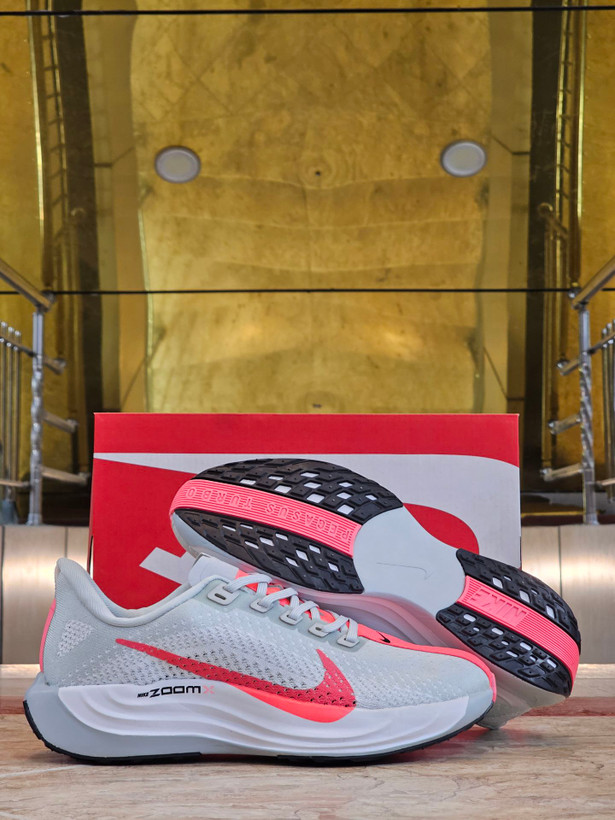 کتونی نایک پگاسوس پلاس مسترکوالیتی /سایز 40 الی 45/ Nike Pegasus Plus / فروش عمده و تک