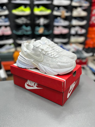 کتونی رانینگ نایکی وی تو کی مسترکوالیتی /سایز 37 الی 45/Nike V2k/ فروش عمده و تک