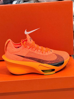 کتونی نایک آلفافلای ۳ مسترکوالیتی / سایز 37 الی 40/Nike Alphafly 3 / فروش عمده و تک
