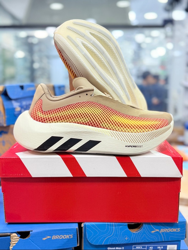 کتونی آدیداس هایپربوست اج مسترکوالیتی/سایز 40 الی 45/adidas HyperBoost Edge/ فروش عمده و تک