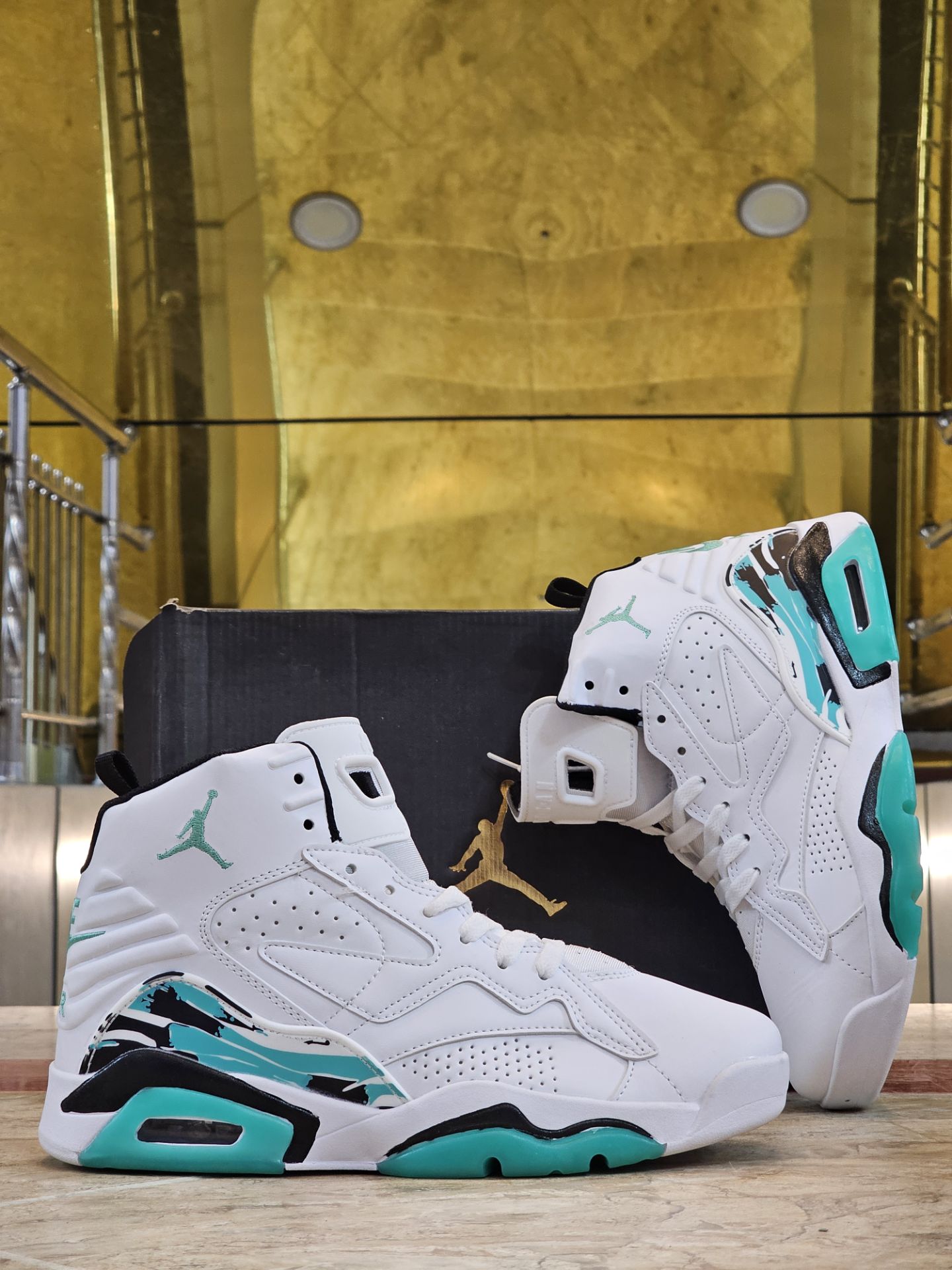 کتونی نایک ایر جردن ساق دار مسترکوالیتی /سایز 40 الی 45/ Nike Air Jordan MVP/ فروش عمده و تک