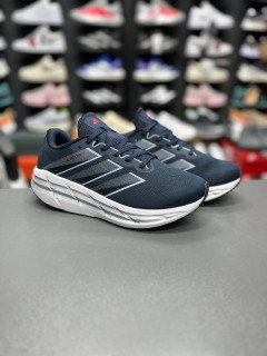 کتونی ادیداس ادی استار مسترکوالیتی/سایز 40 الی 45/Adidas Adistar / فروش عمده و تک