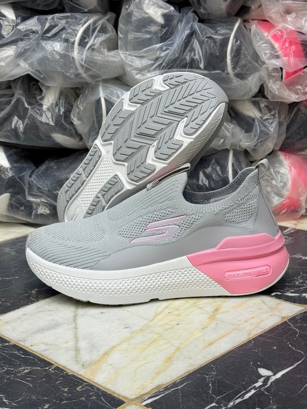 کتونی مسترکوالیتی اسکیچرز مکس پروتکت بدون بند/سایز 37 الی 40 /Skechers Max Protect/ فروش عمده و تک