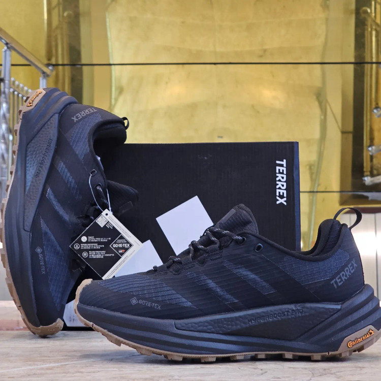 کتونی آدیداس ترکس مسترکوالیتی /سایز 40 الی 45/Adidas Terrex Free Hiker/ فروش عمده و تک