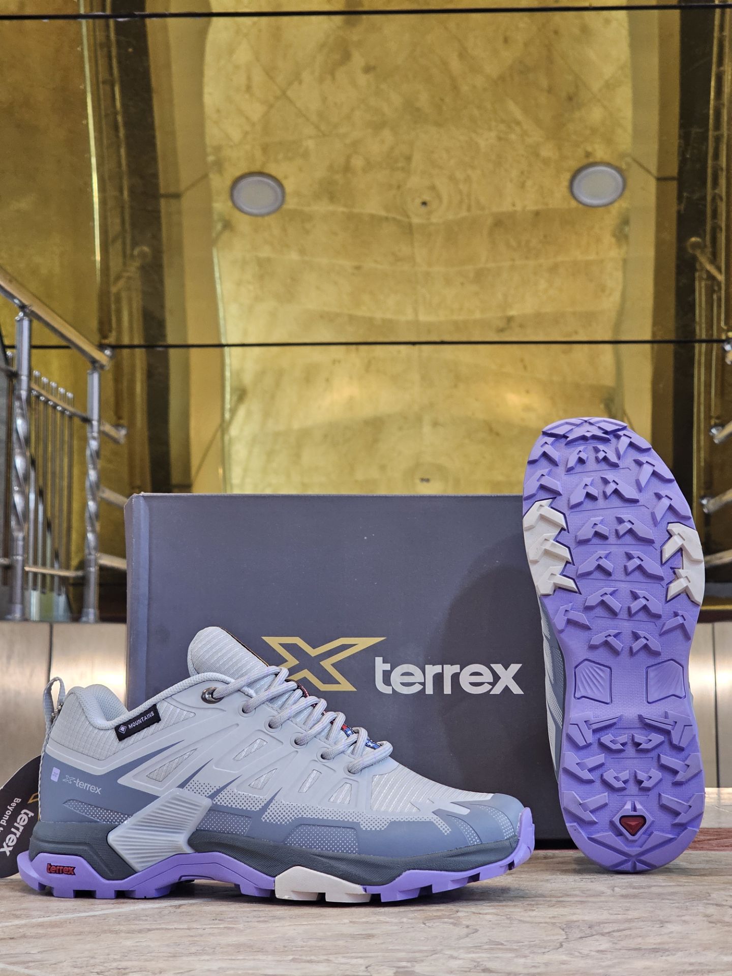 کتونی طبیعت گردی و ضدآب ایکس ترکس مسترکوالیتی /سایز 37 الی 45/ x-terrex / فروش عمده و تک