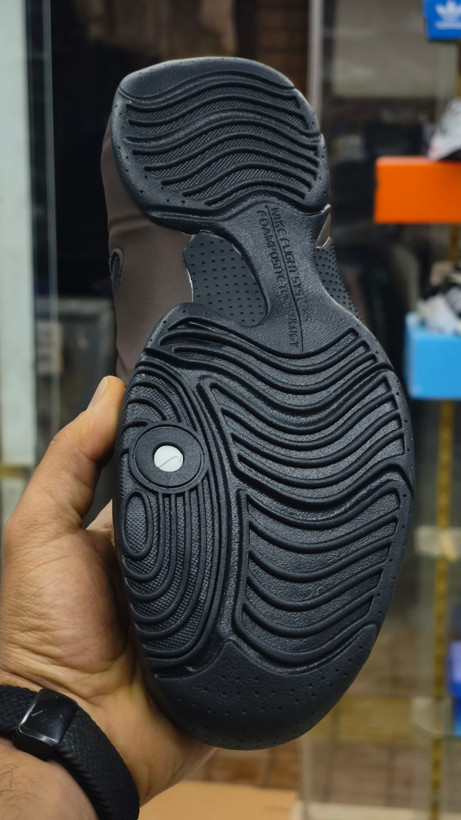 کفش نایک ایر فلایتپازیت قهوه ای مردانه | Nike Air Flightposite | سایز ۴۰ تا ۴۴